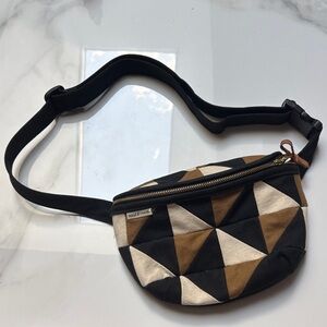 Made by Hank Fanny pack